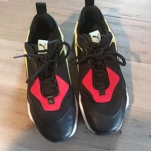 PUMA THUNDER SPECTRA SIZE 10 US